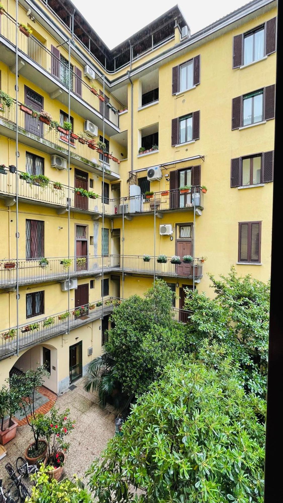 Charming Flat, Central And Close To Metro Milán Exterior foto